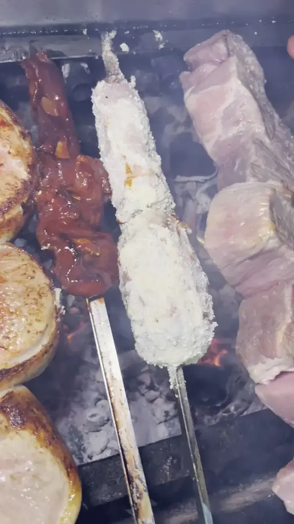 17 ASADOS (Buffet Espadas Brasileñas)