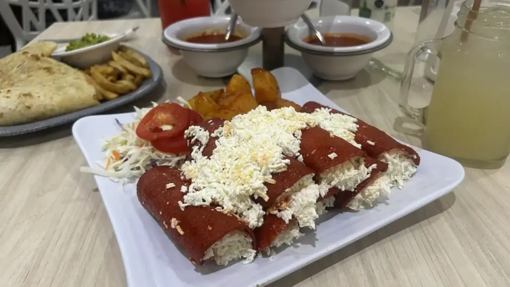 Antojitos Garza