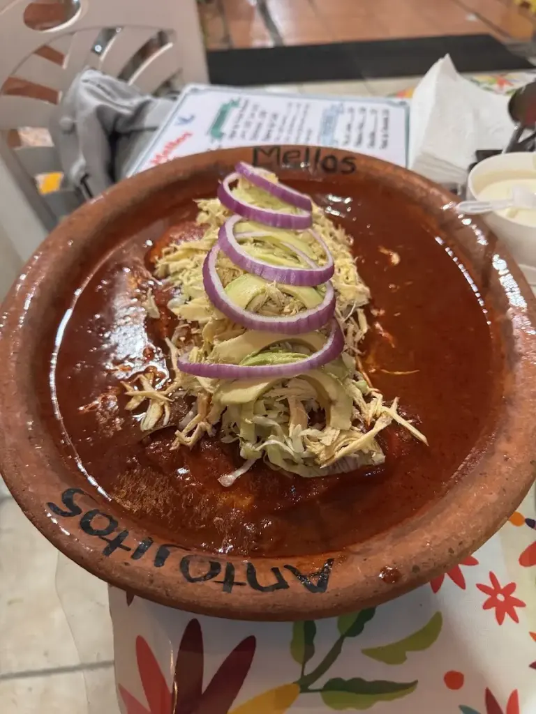 Antojitos Mello