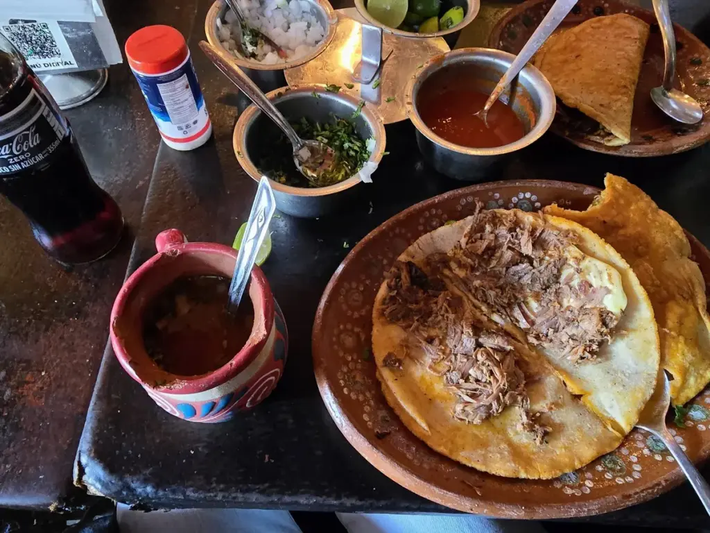 Birriería La Ley Del Monte Estilo Mazamitla
