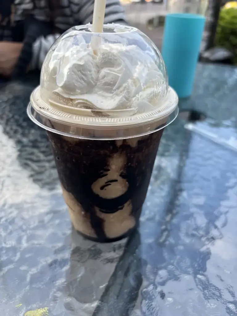 Black Coffee Gallery Chapultepec