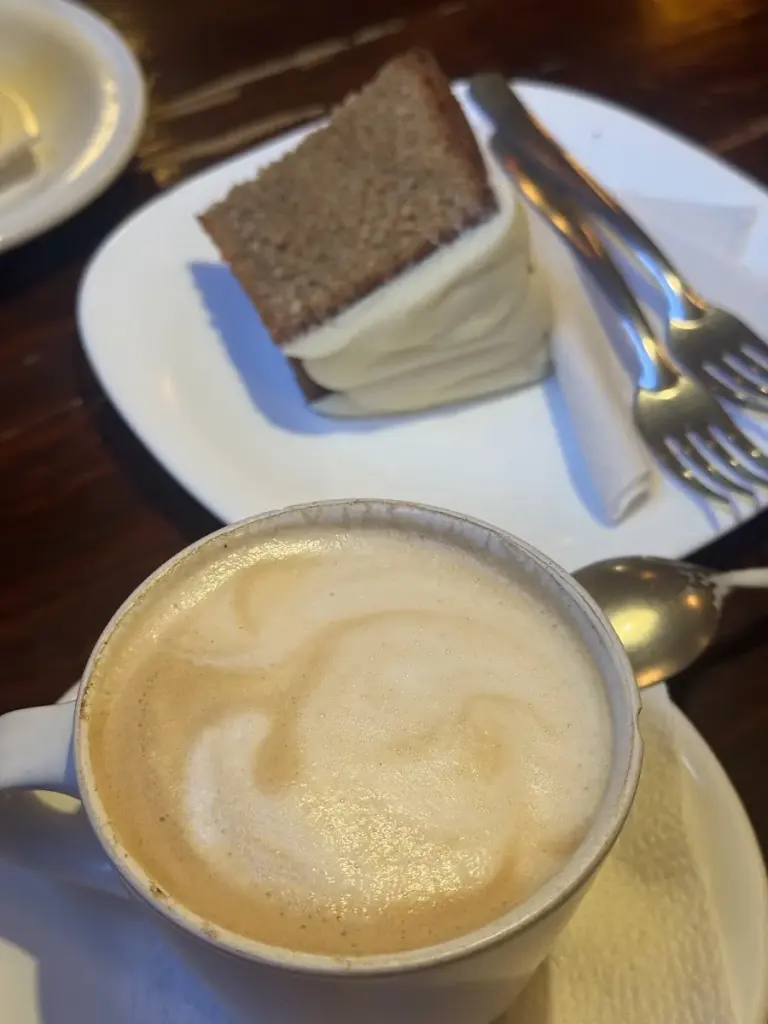 Café Plaza