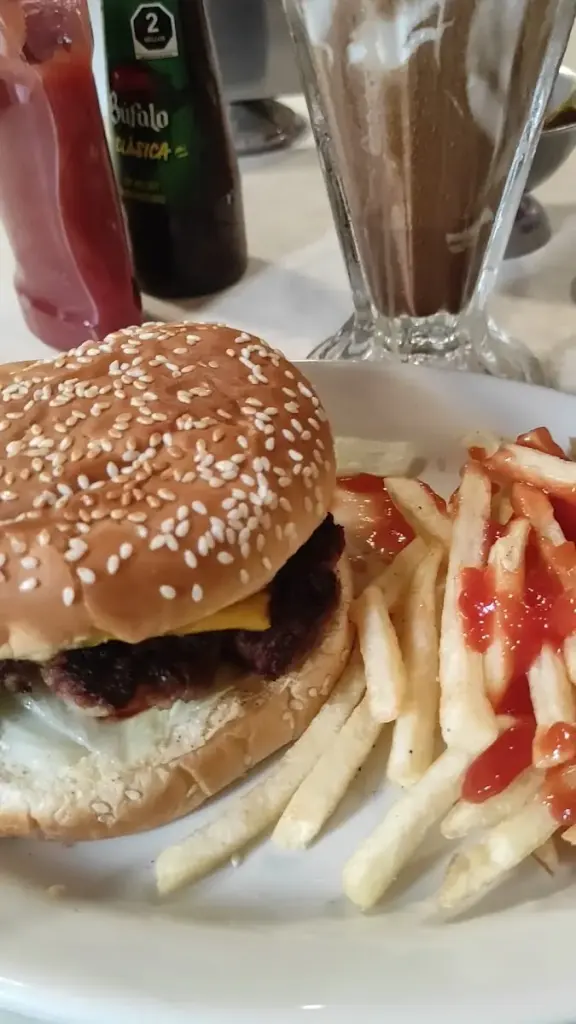Cafetería Apolo