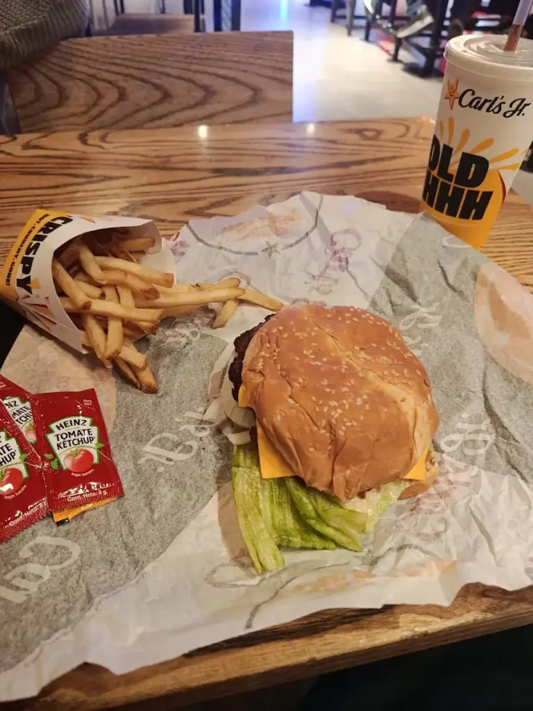 Carl's Jr. Fundidora