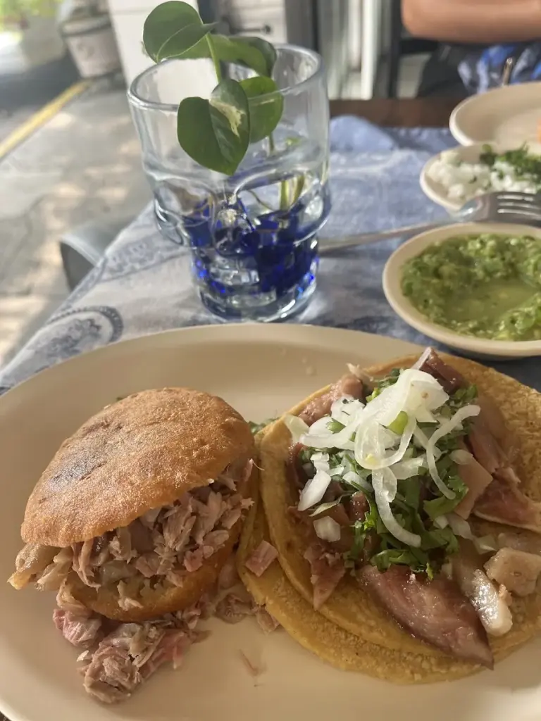 CARNITAS AL ESTILO DON ALEX