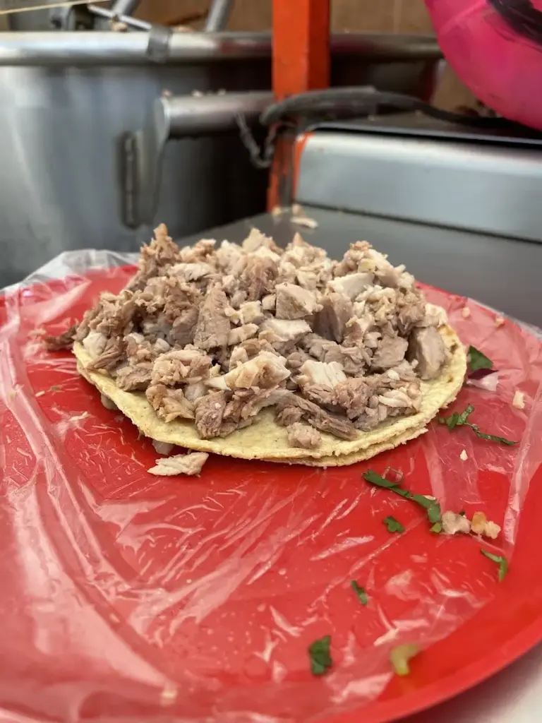 Carnitas K-Bezones