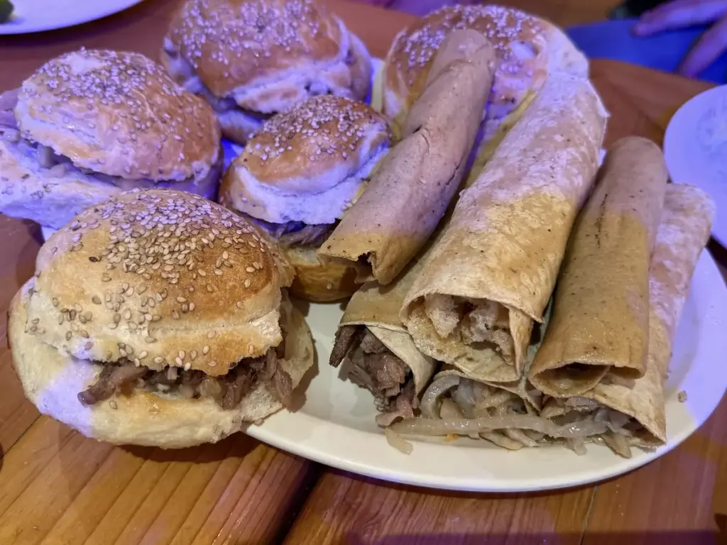 Carnitas Los Arcos