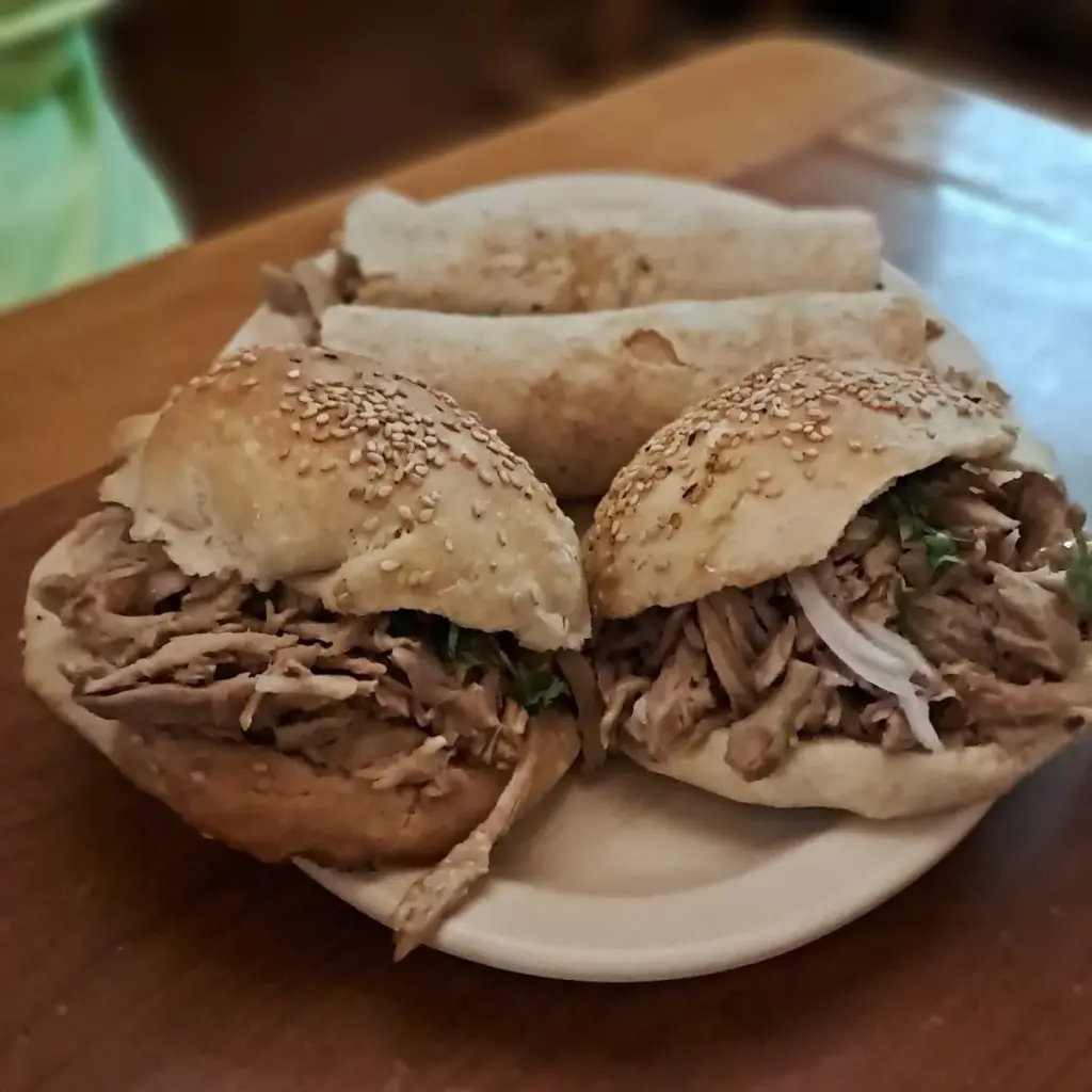 Carnitas "Los Arcos de Rivera"