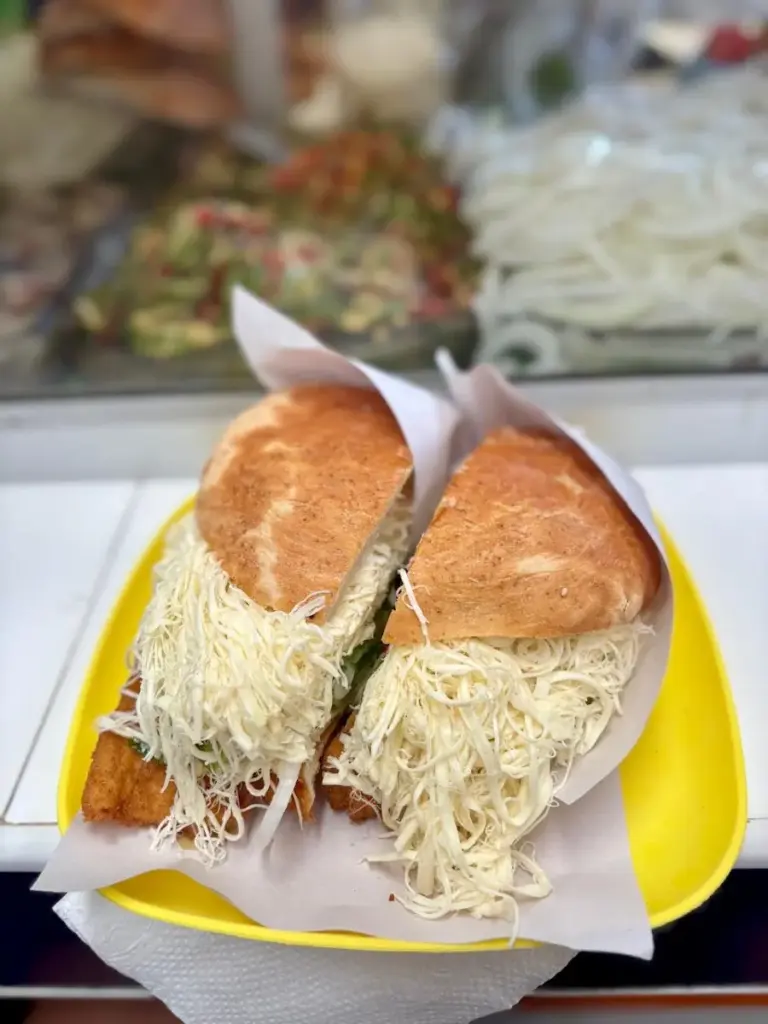 Cemitas Lupita