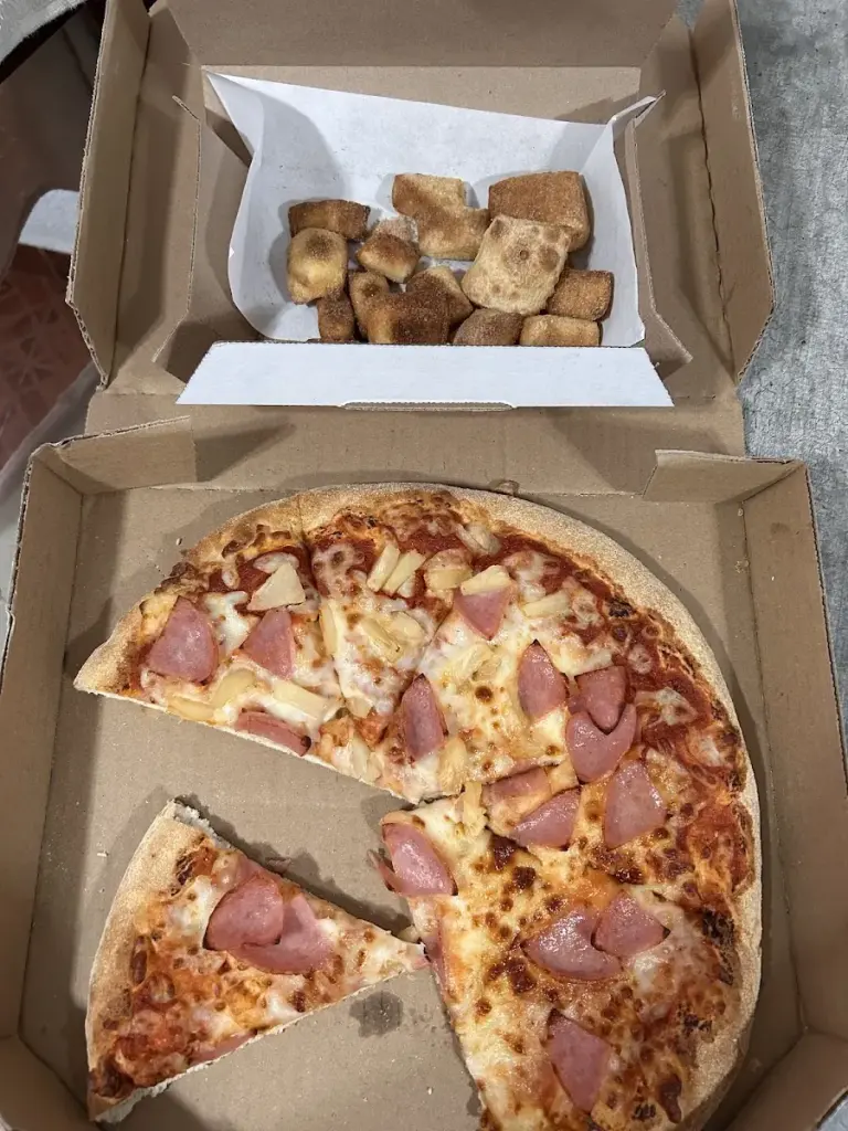 Domino's Plaza Oriente