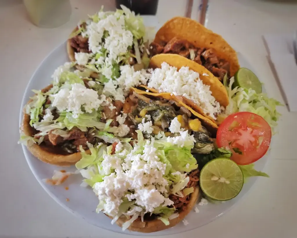 Enchiladas Cumbres