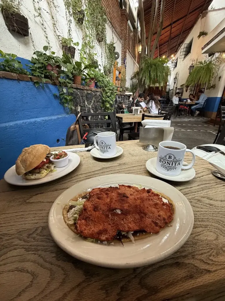Fonda Mexicana "La Bonita"