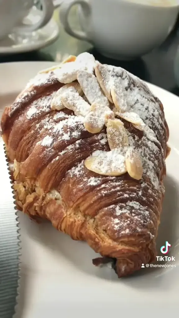 Galatea Bistro