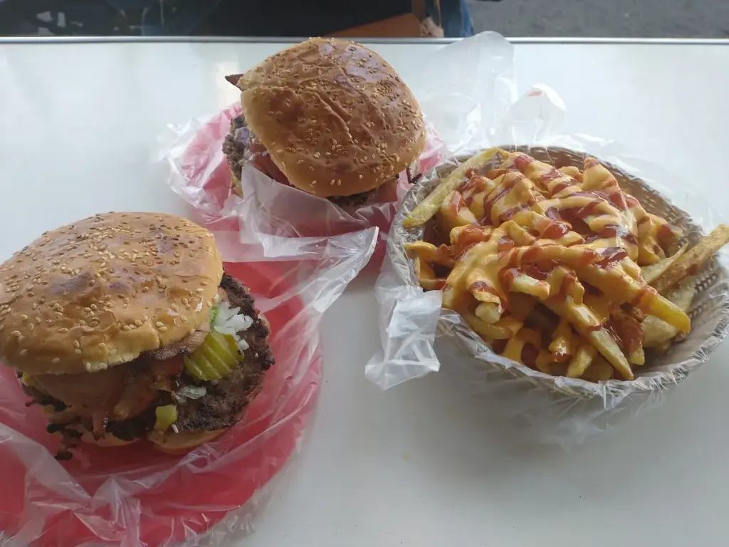Hamburguesas al Carbon La Viga