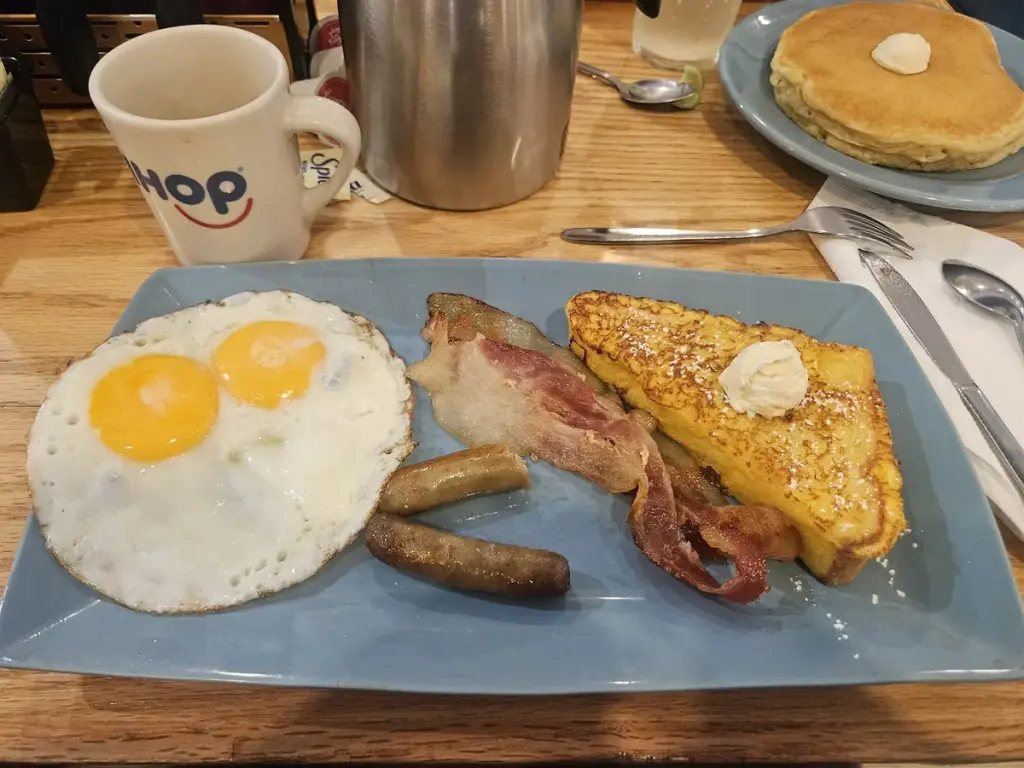 iHOP