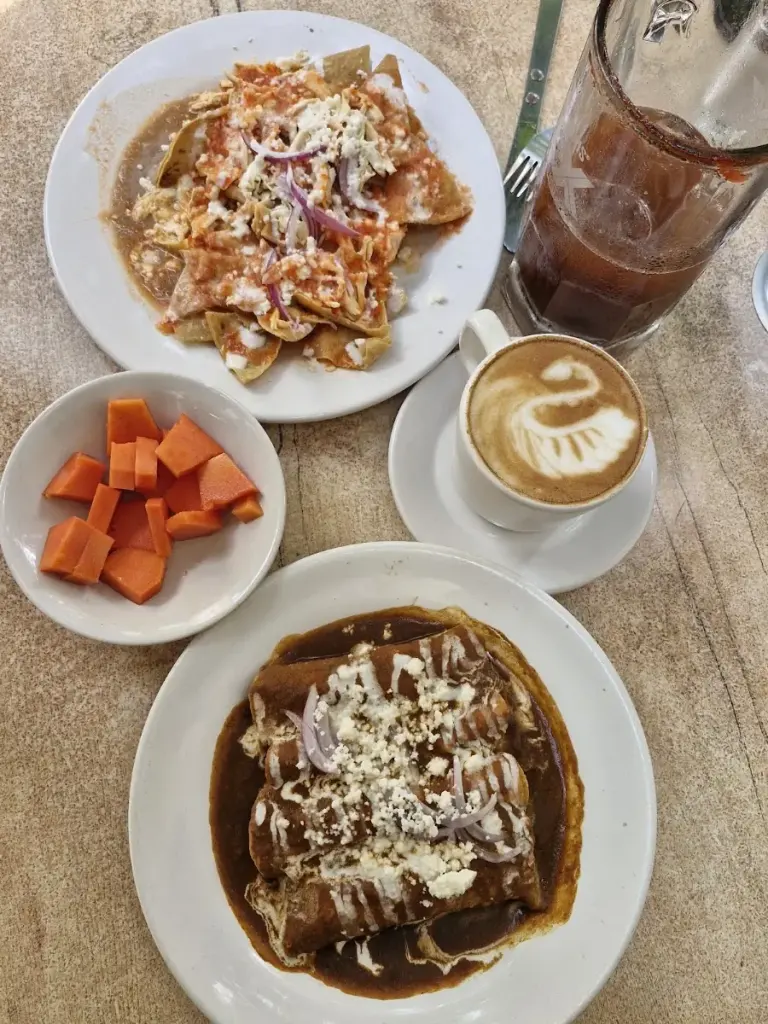 La Ceiba Restaurante, terraza y Bar