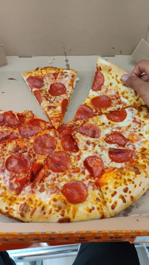 Little Caesars Pizza Asia