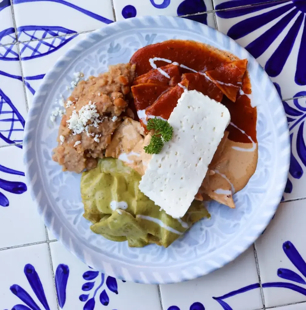 Los Chilaquiles