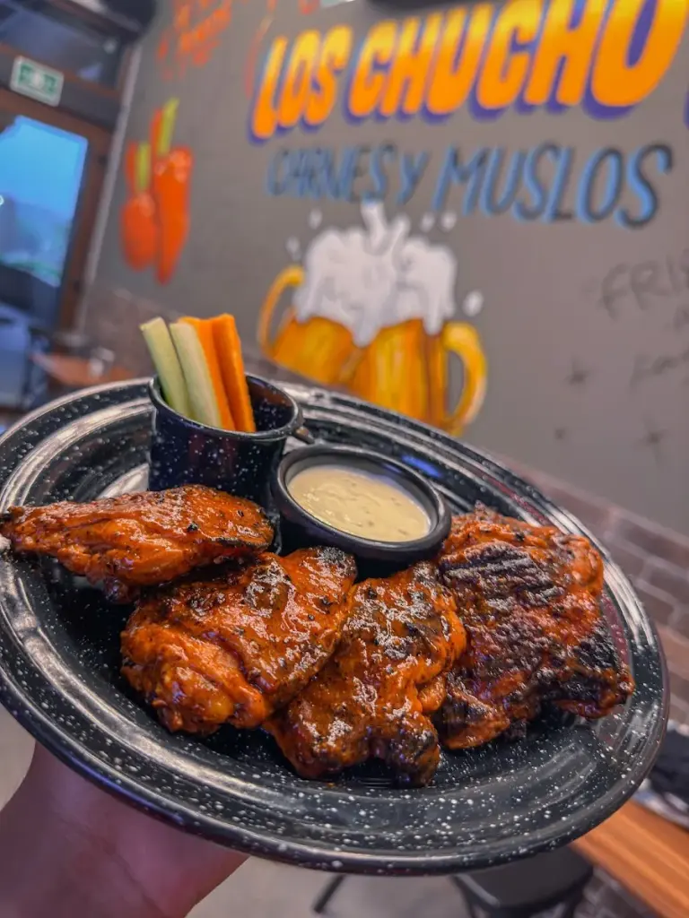 Los Chuchos Carnes y Muslos