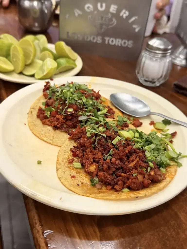 Los Dos Toros