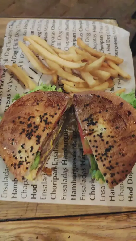 Los Hijos Del Che (Hamburgesas Al Carbón)