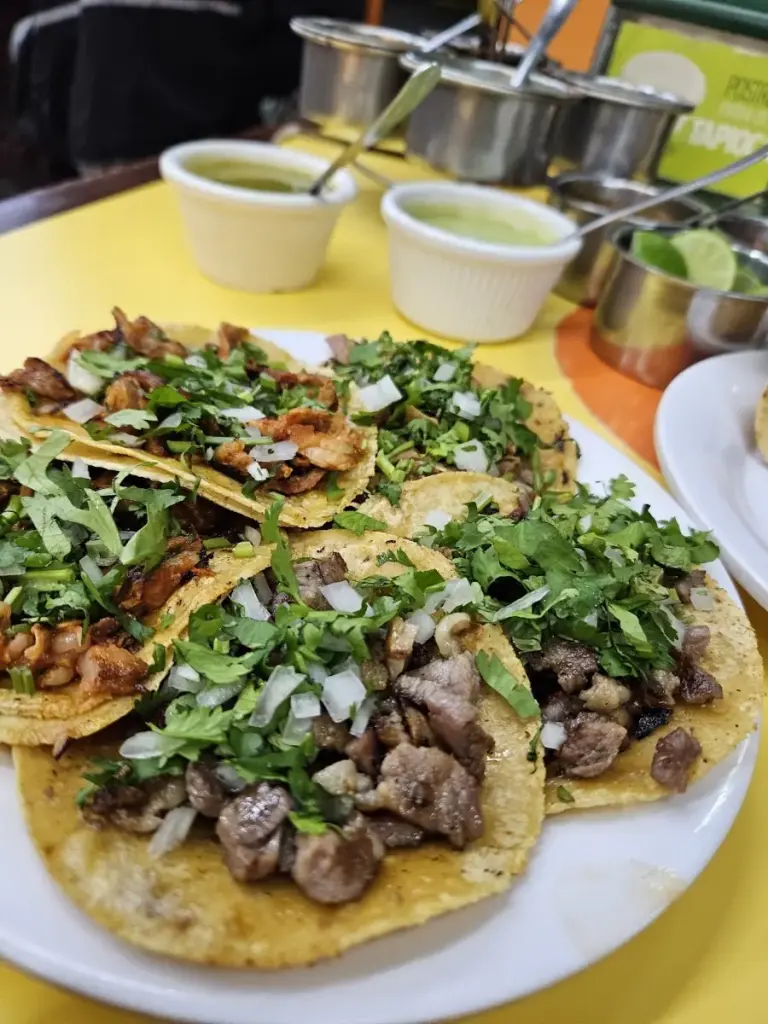 Naranja Tacos