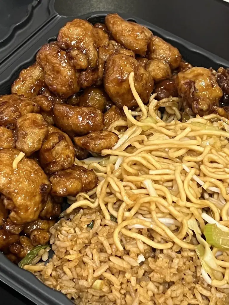 Qin Oriental Food Chapalita