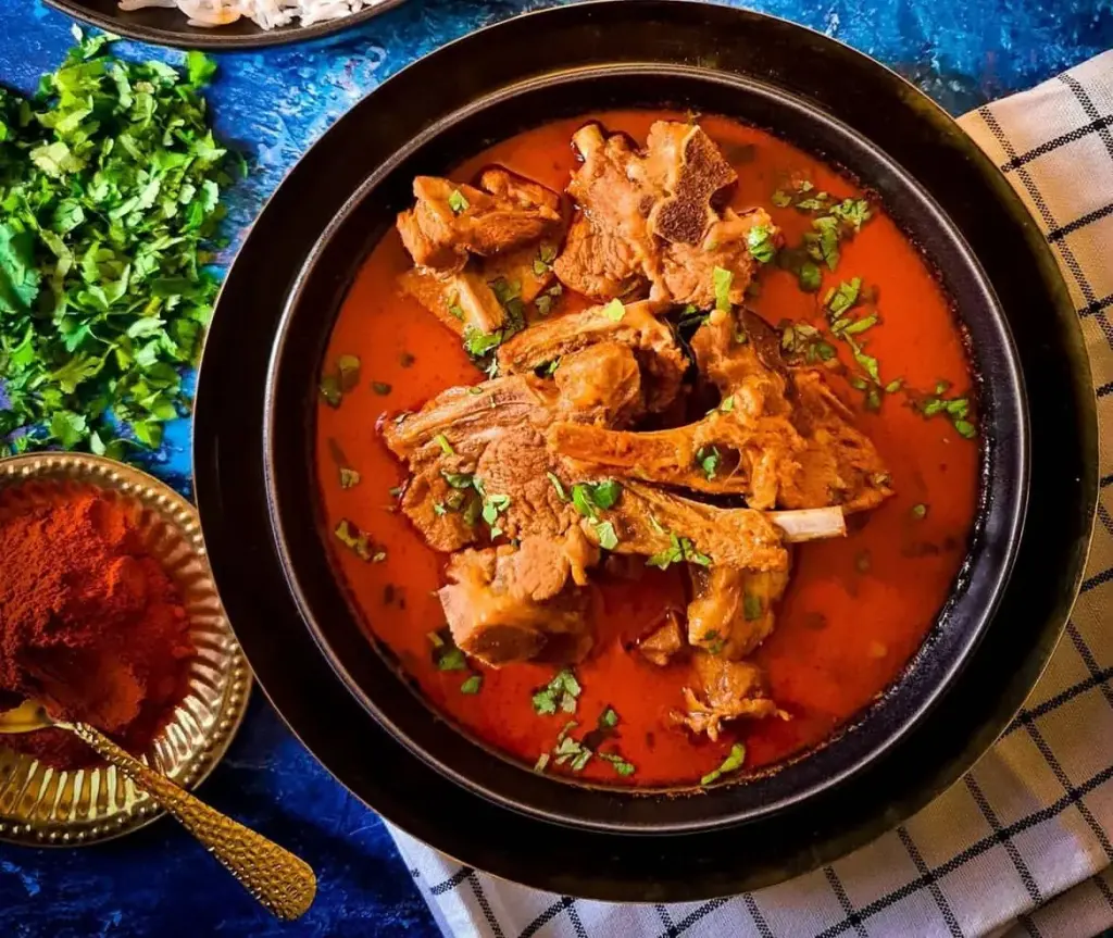 Red Indian Chilli - Indian Restaurant (Comida Hindu)