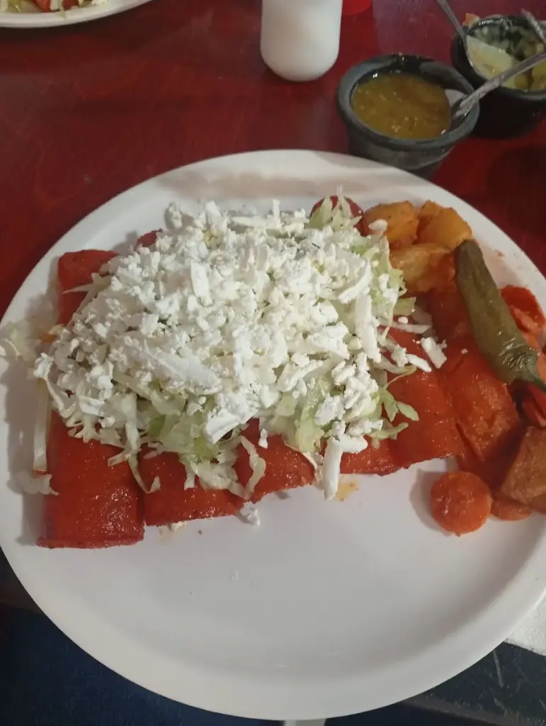 RESTAURANTE CUEVAS