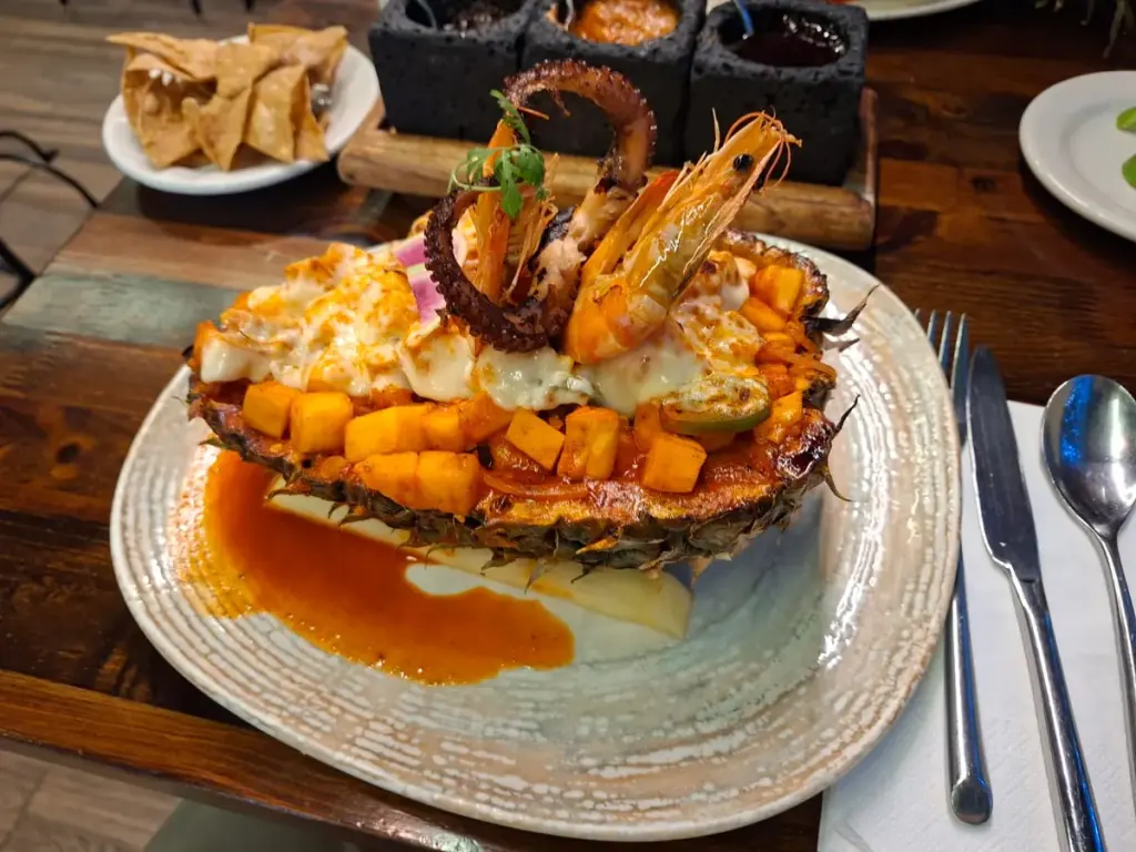 Restaurante LA ISLAA Lo mejor del mar y del mundo
