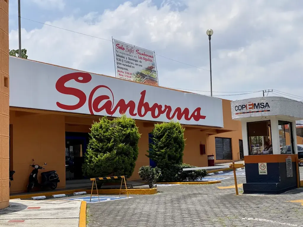 Sanborns Las Águilas