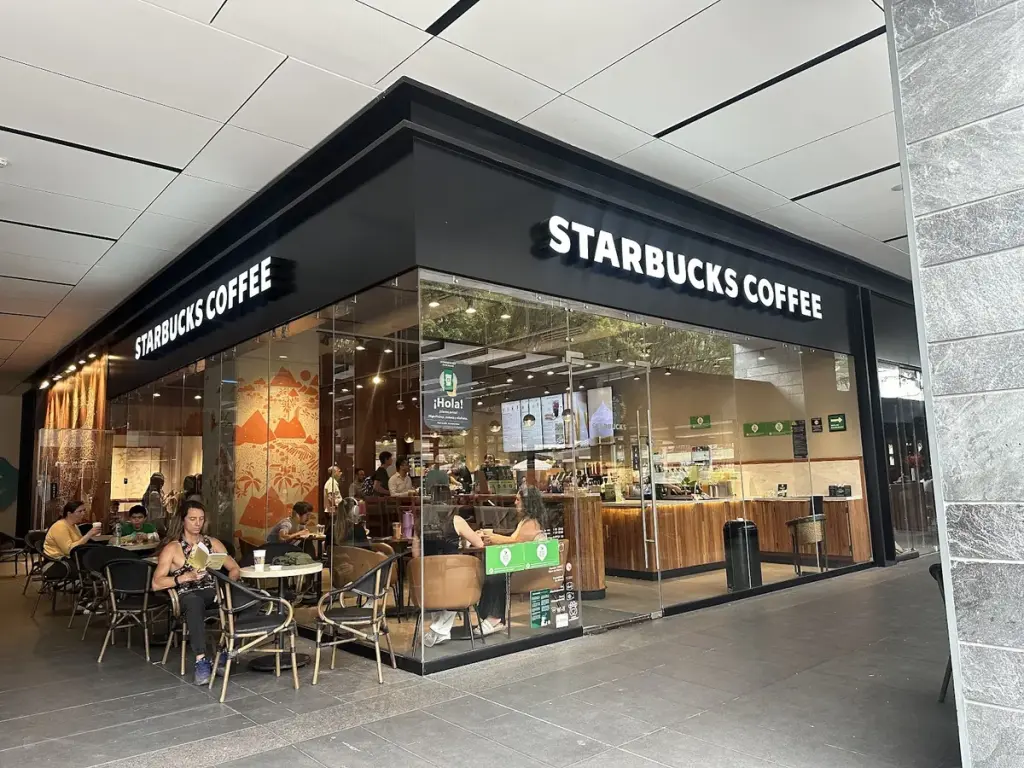 Starbucks La Perla