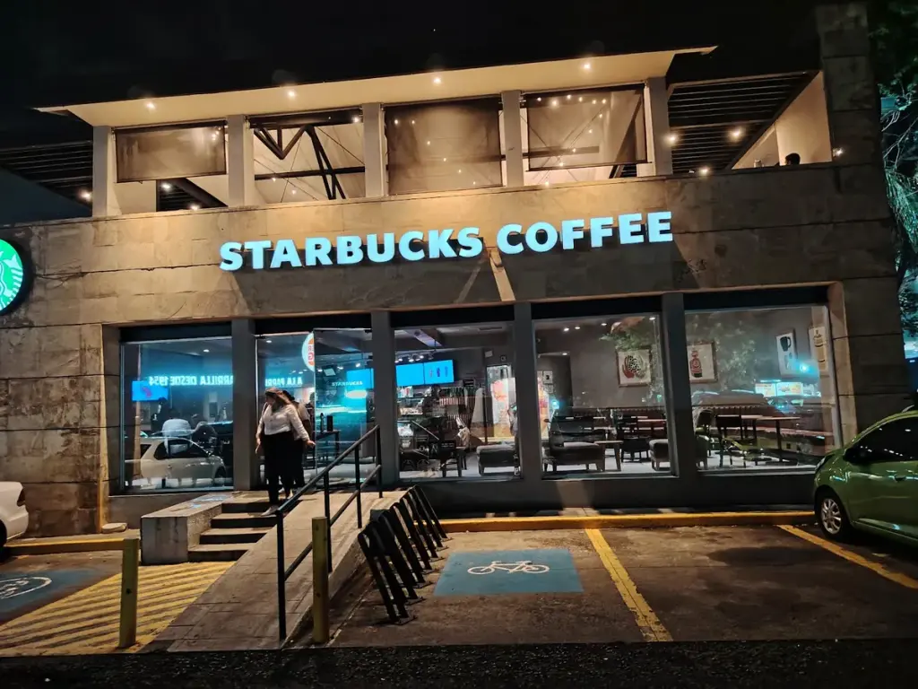 Starbucks Minerva DT