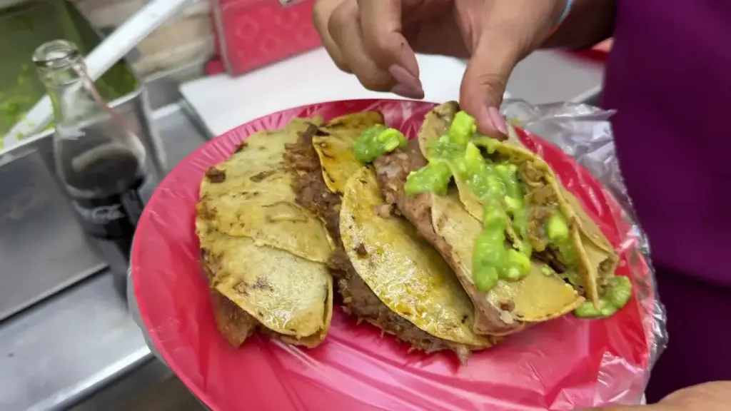 Tacos de Canasta Los Especiales