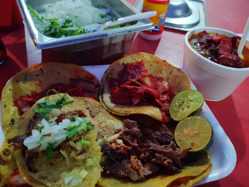 TACOS EL CHINO COLUNGA