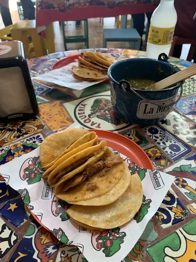 Taquería La Mexicana Sucursal Cumbres