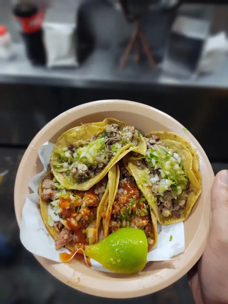 Taqueria Los Güeros