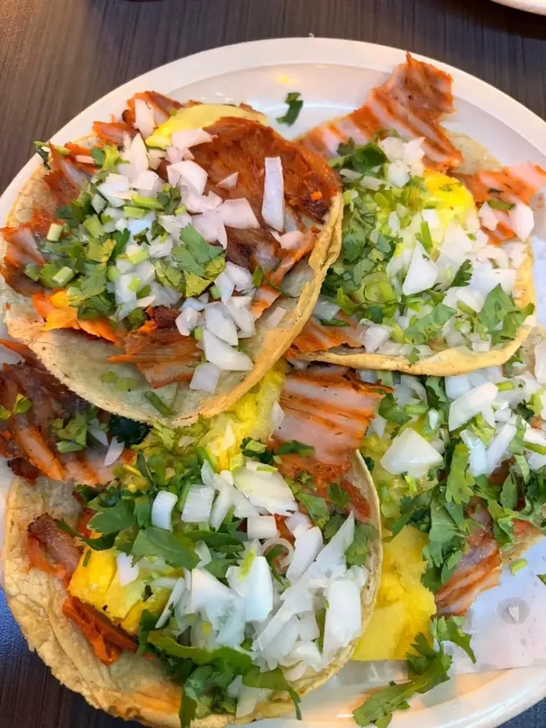 Taquería Los Hornillos