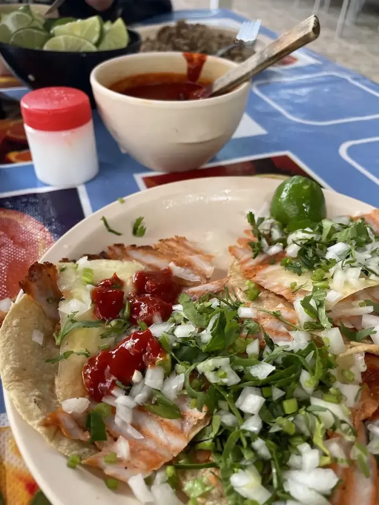 Taquería Los Pericos