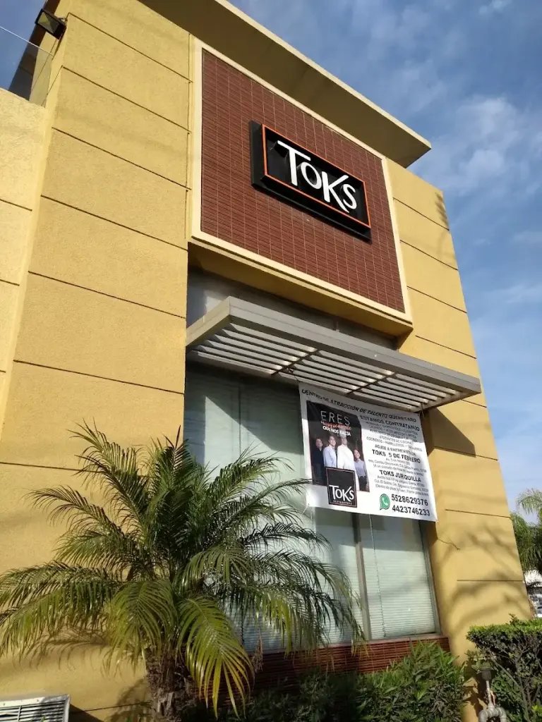 Toks 5 de Febrero