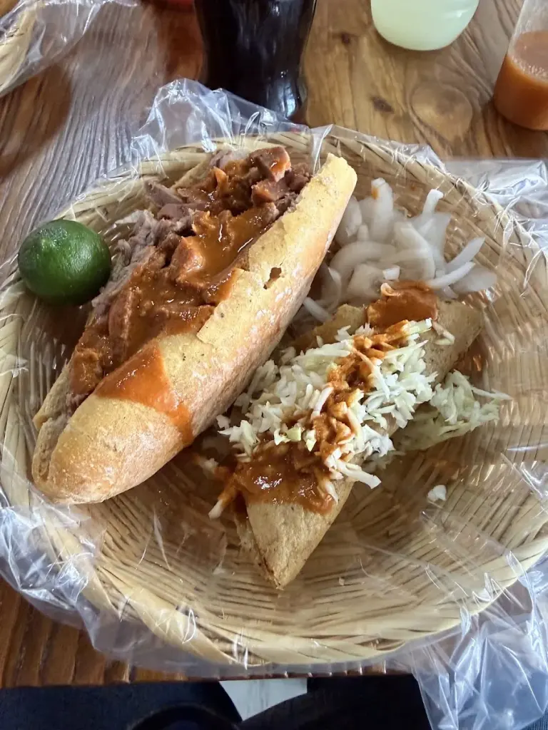 Tortas Ahogadas Pepe's