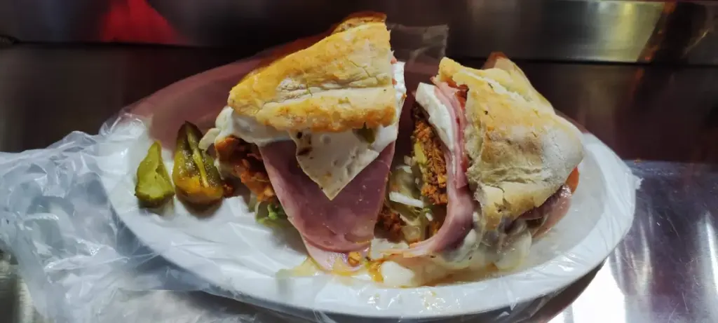 Tortas "El Jayo"