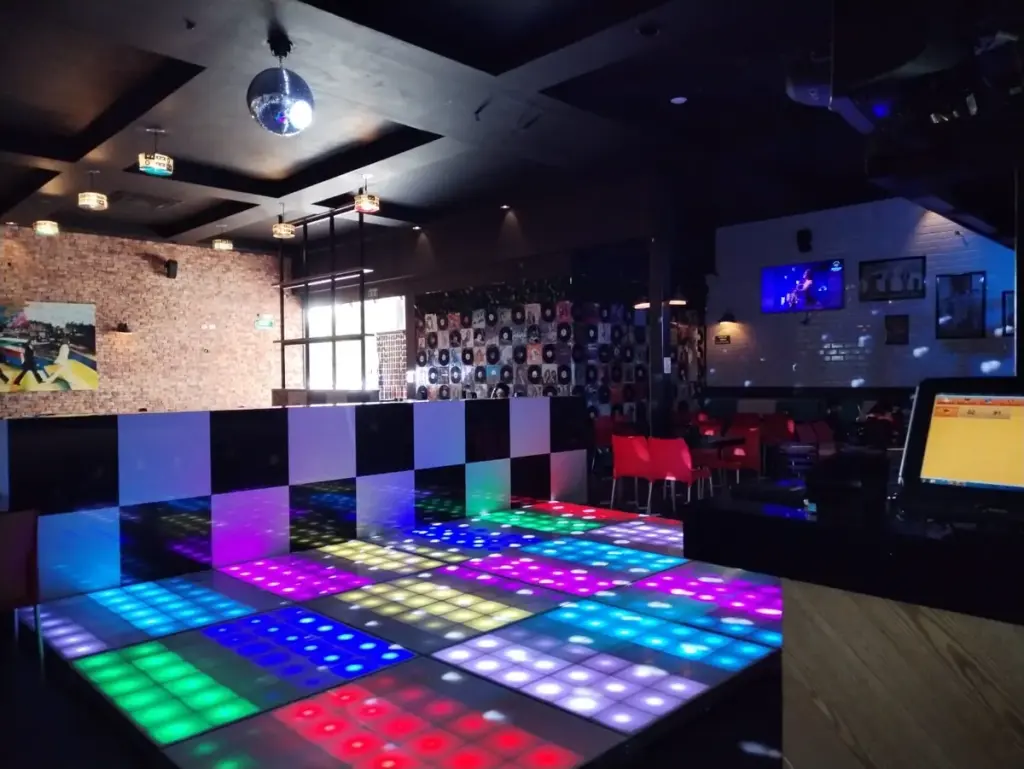 VINYLO SNACK BAR KUKULCAN MÉRIDA